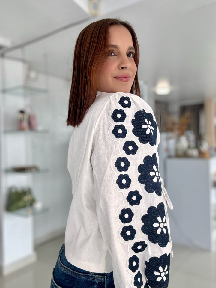 Scalloped Long Sleeve Blouse White & Navy