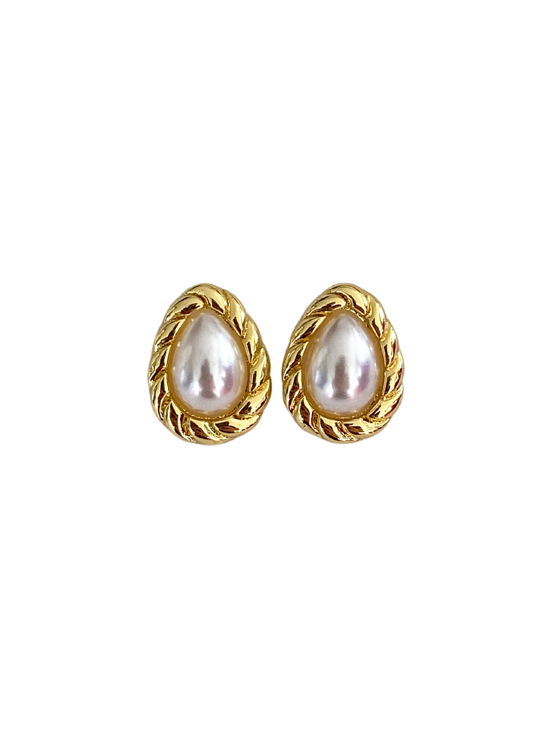 18K Gold Plated Pearl Stud