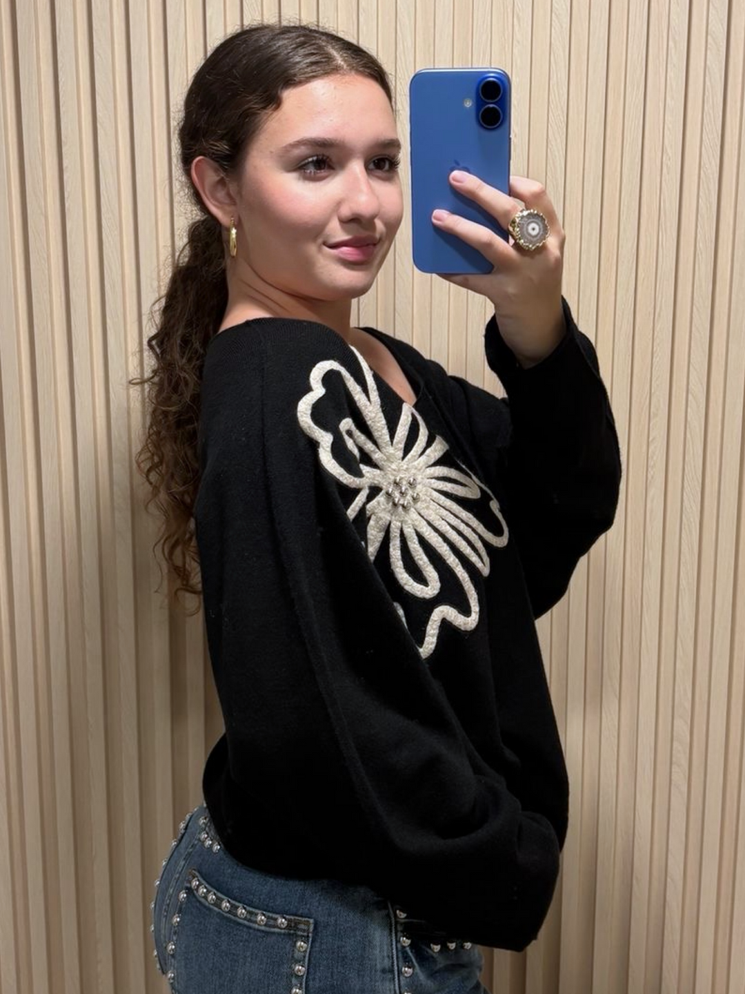 Black Long Sleeve Comfy Sweater