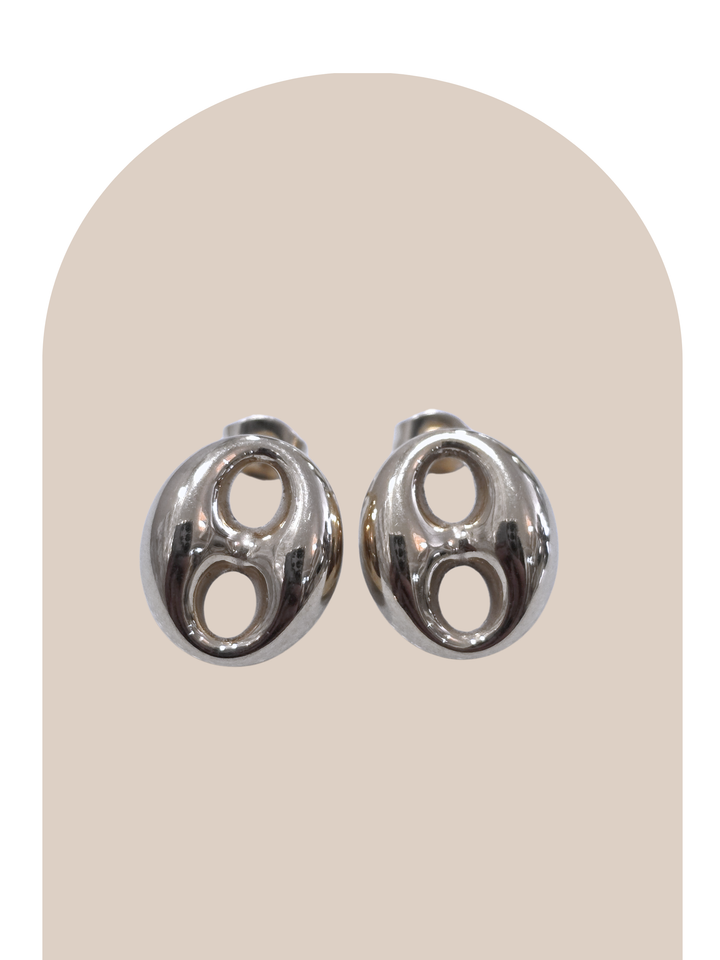 Dual Orbit Studs