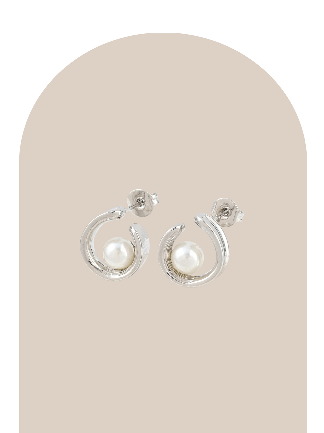 Silver Pearl Stud
