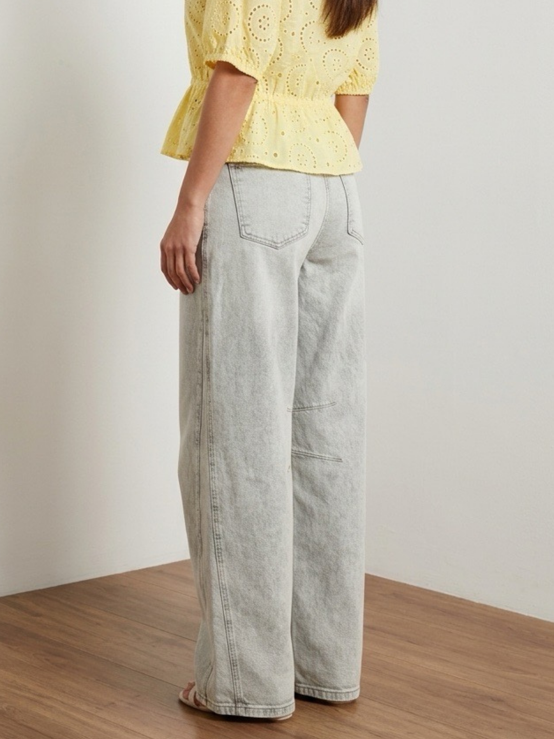 Barrel Grey Jean