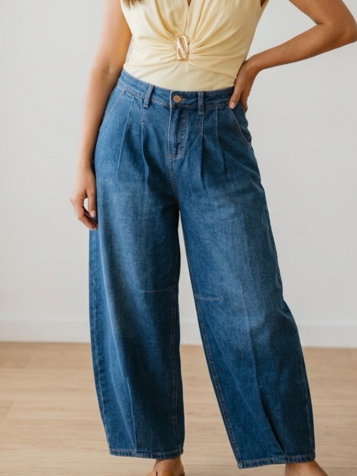 Wide Barrel Jean
