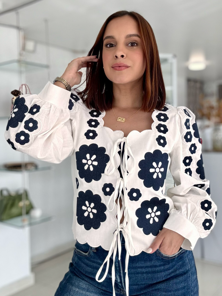Scalloped Long Sleeve Blouse White & Navy